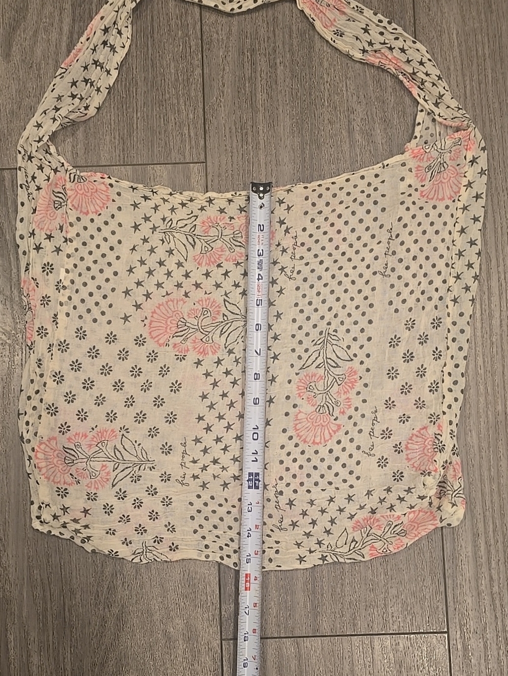 Free People Floral Patchwork Cream and Pink Shear 3 Set Boho Style bags. - Picture 6 of 14